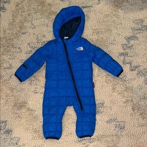 The North Face Blue Baby Thermoball Snow Suit One Piece size 3-6 months